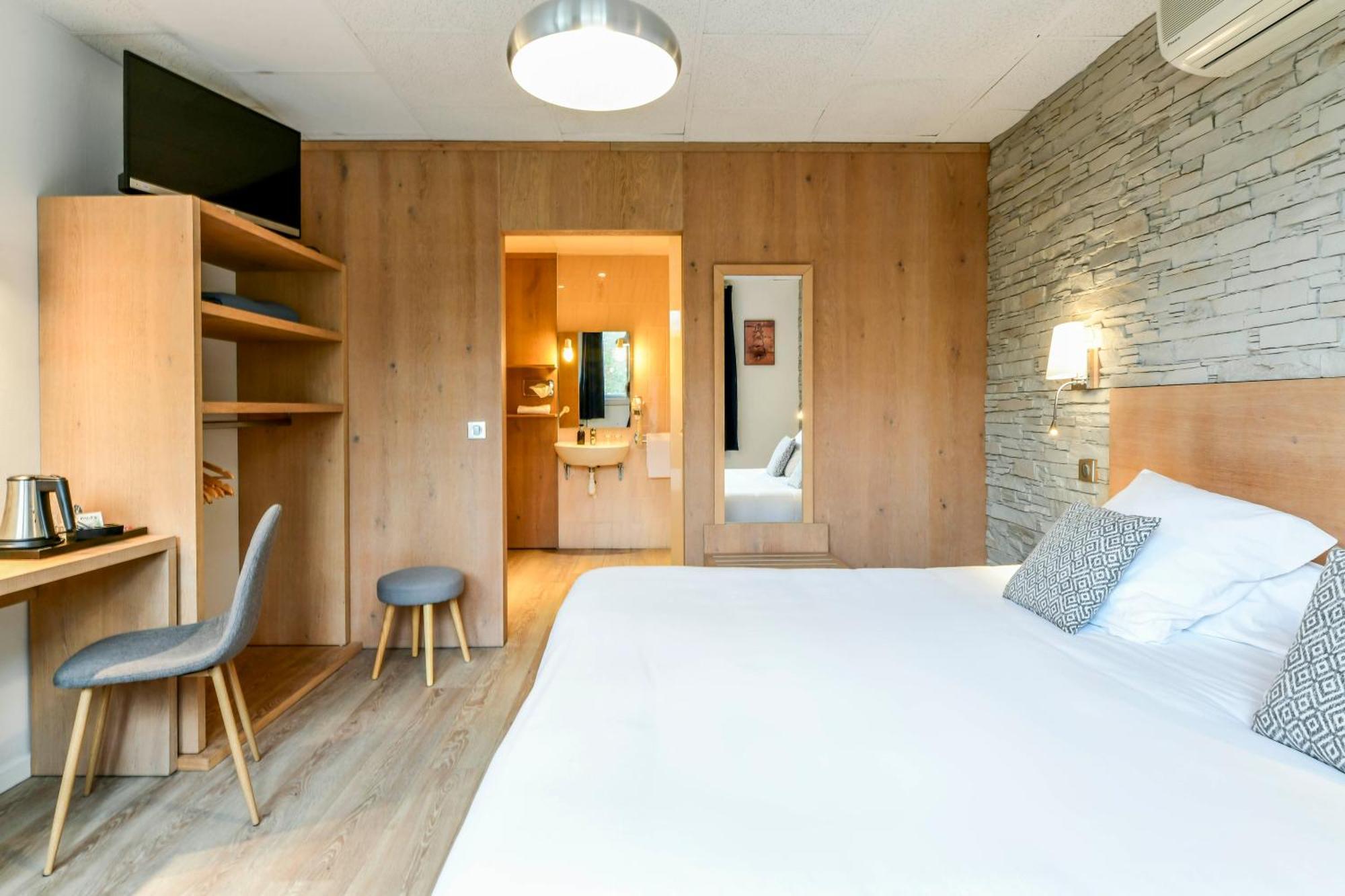 Logis Auberge Du Relais - Hotel & Restaurant Berenx Zewnętrze zdjęcie