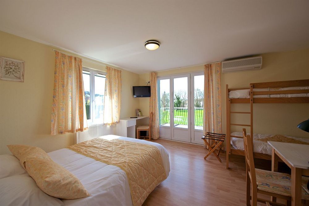 Logis Auberge Du Relais - Hotel & Restaurant Berenx Zewnętrze zdjęcie