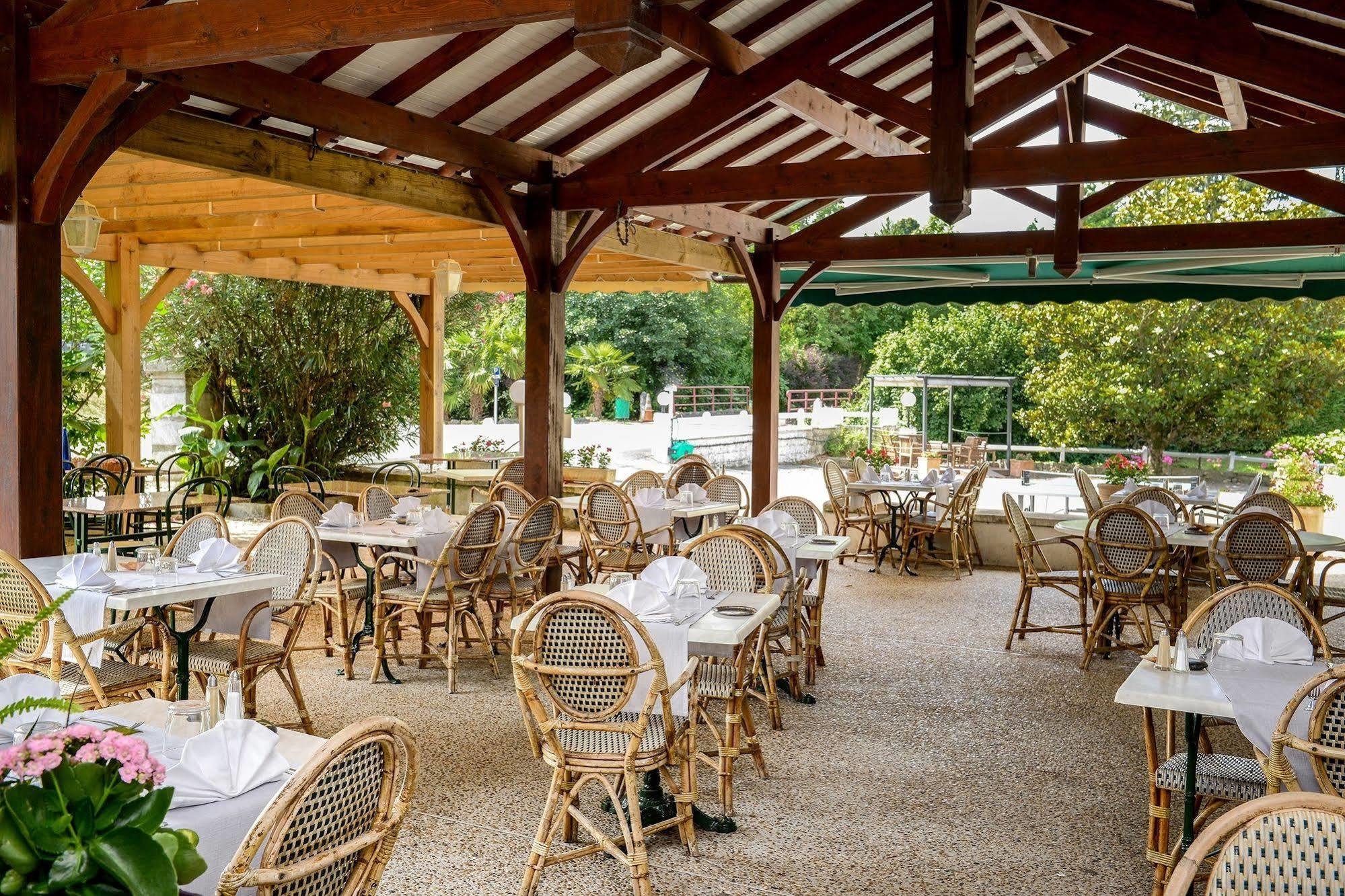 Logis Auberge Du Relais - Hotel & Restaurant Berenx Zewnętrze zdjęcie