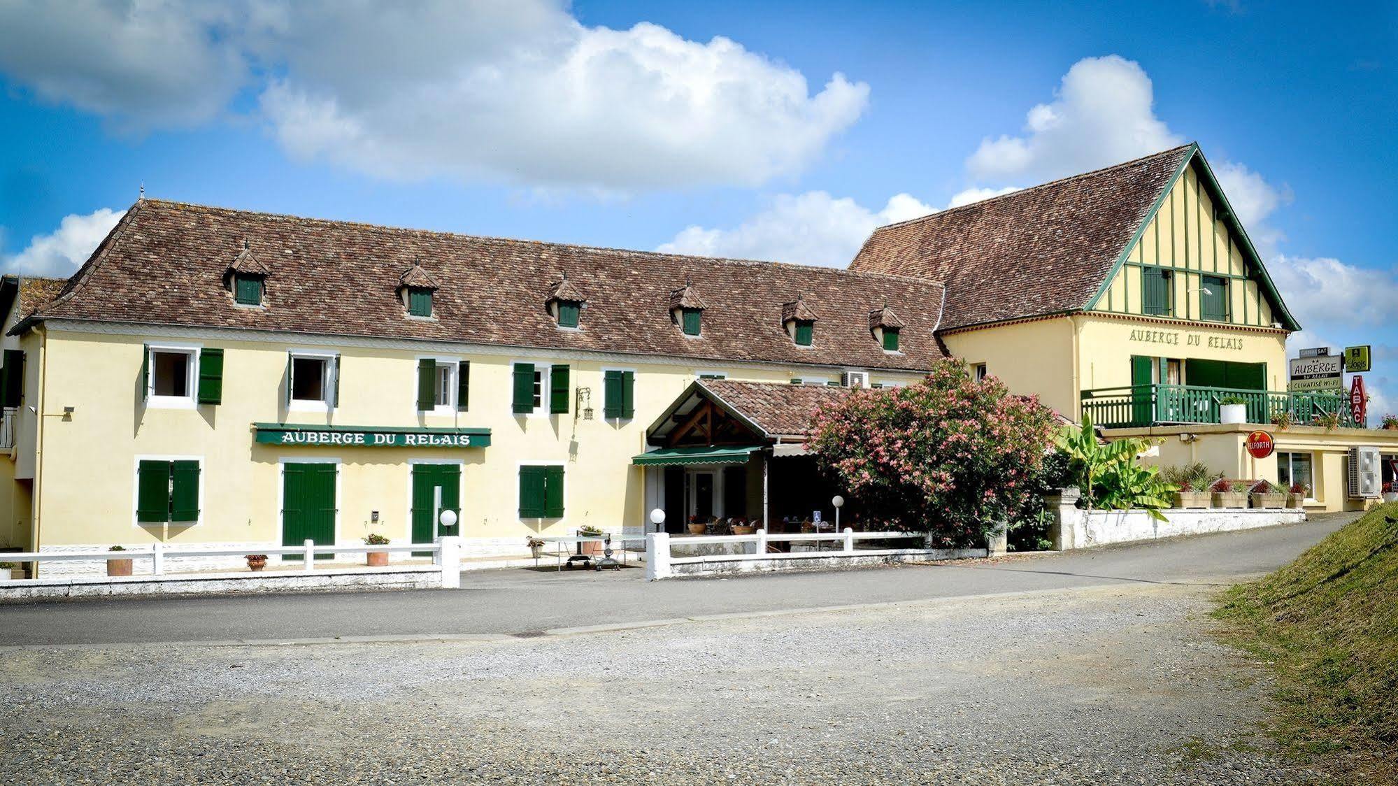 Logis Auberge Du Relais - Hotel & Restaurant Berenx Zewnętrze zdjęcie
